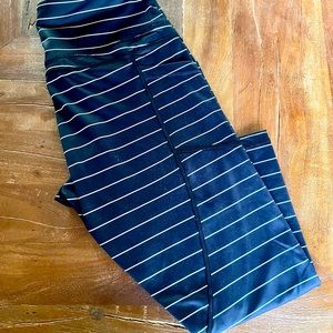 Zyia light n tight leggings